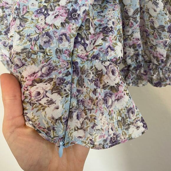 ASTR The Label Floral Milkmaid Top Blouse Womens Size Small Cottagecore Cropped - Picture 4 of 5